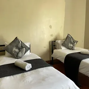 Cheeky Cheetah Hotel Cape Town