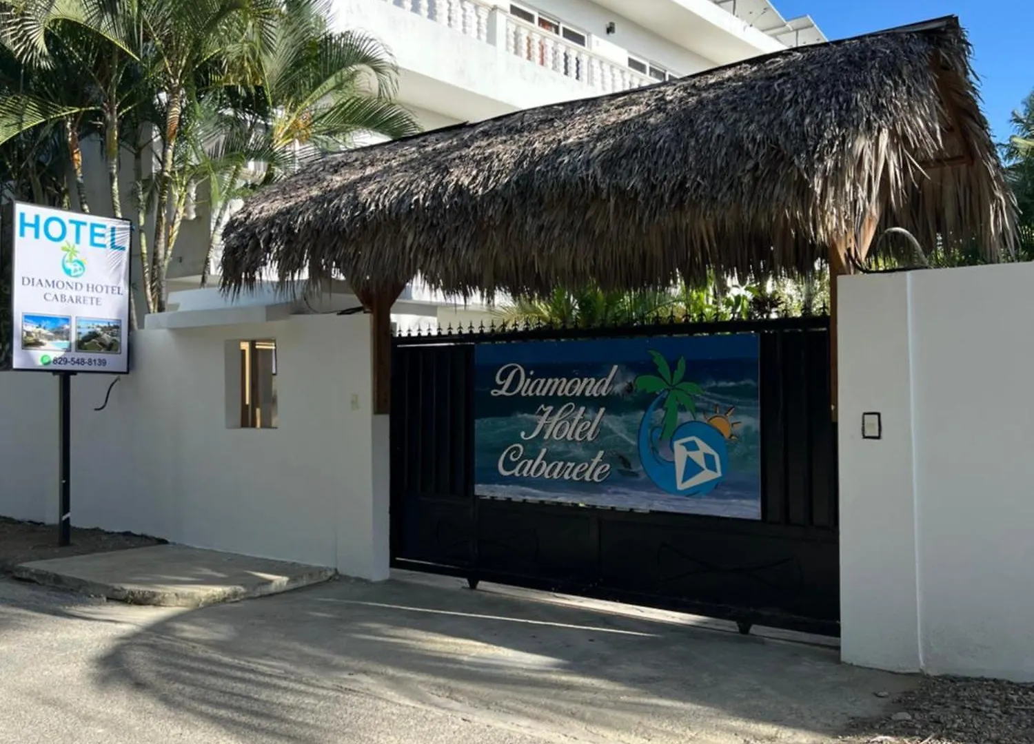 Diamond Hotel كاباريتي