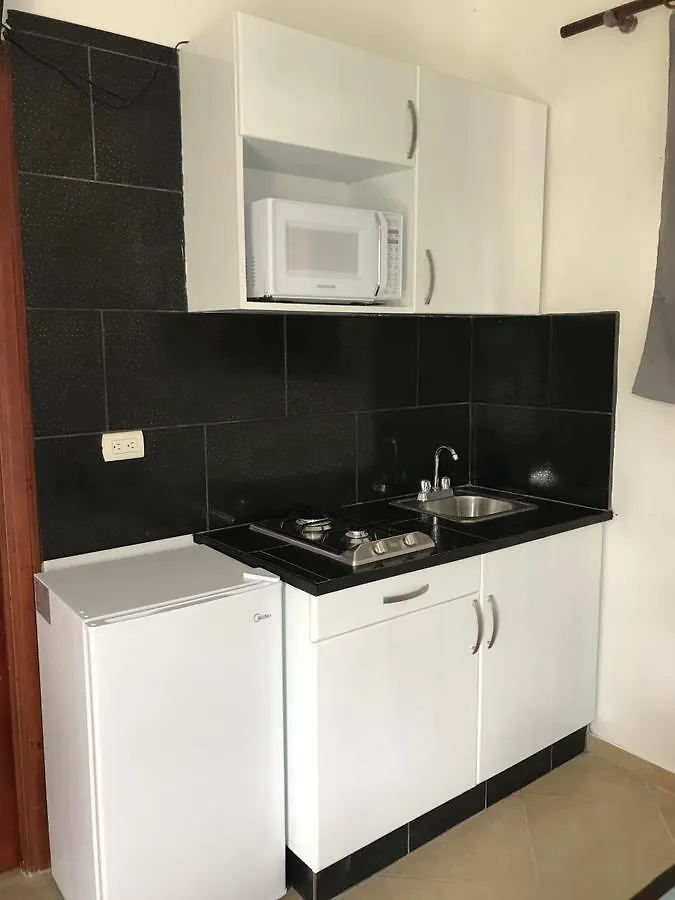 Diamond Hotel كاباريتي
