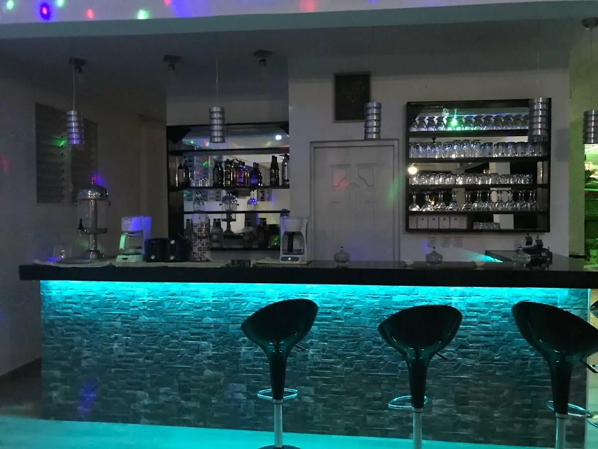 Diamond Hotel كاباريتي 3*,